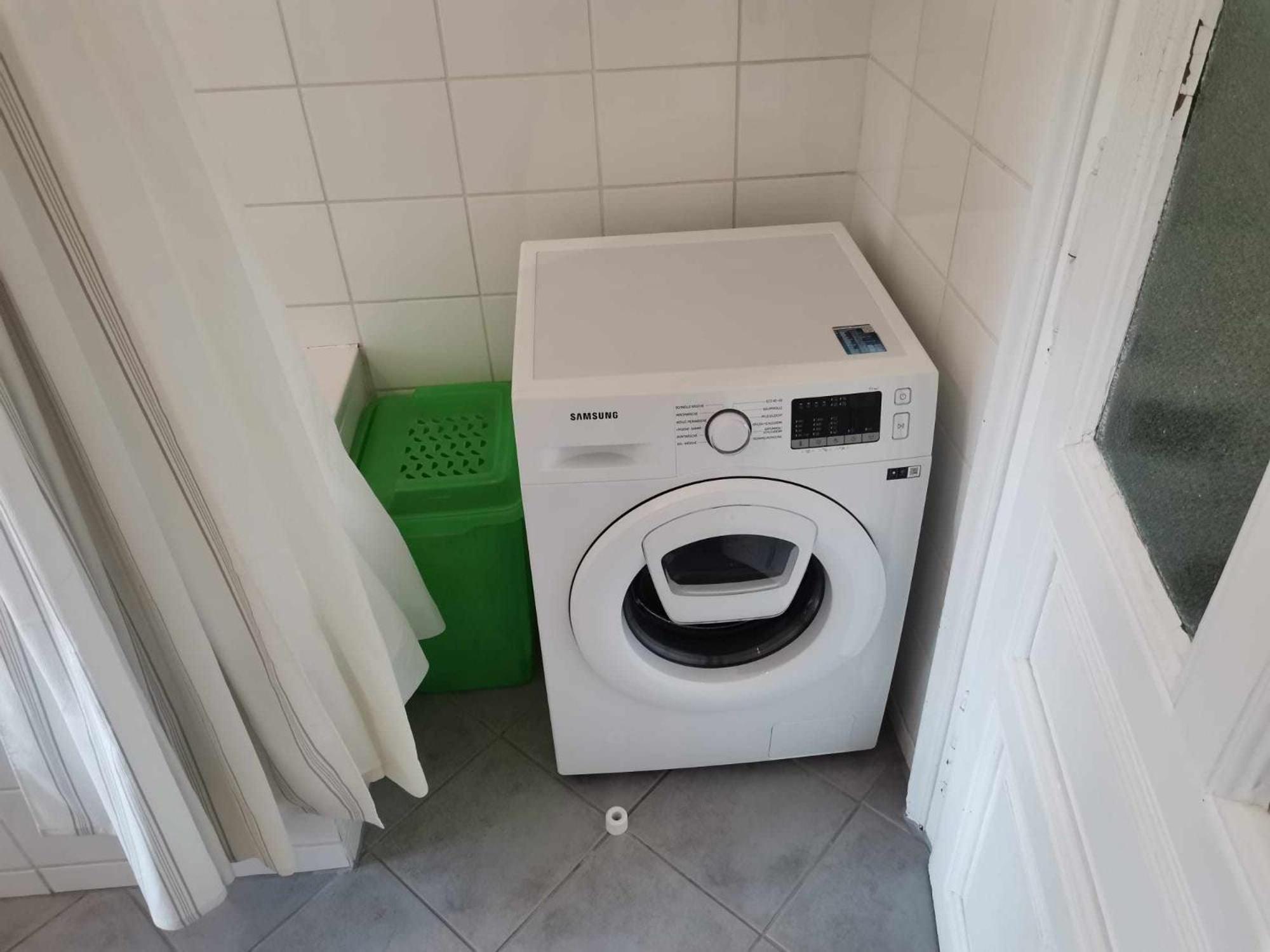 Large 4 Room Apartment In The Center Of Viena Exterior foto